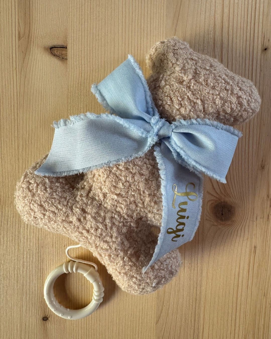 Carillon Teddy
